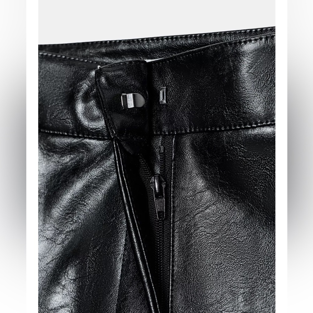 Zara FAUX LEATHER LONG SHORTS - Picture 7 of 7